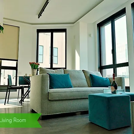 Centro San Babila - Central Tower Apartment W Ter ミラノ