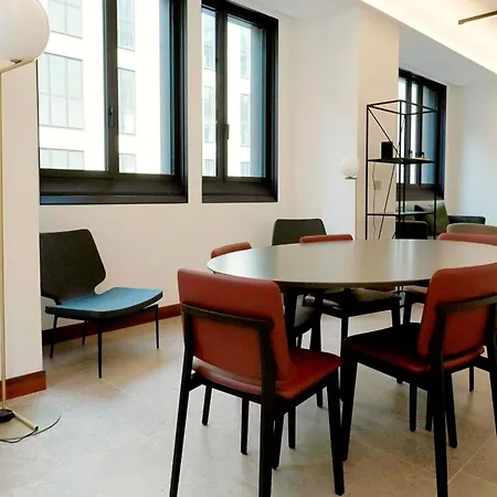 Centro San Babila - Central Tower Apartment W Ter アパート