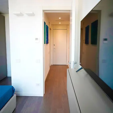 Centro San Babila - Central Tower Apartment W Ter