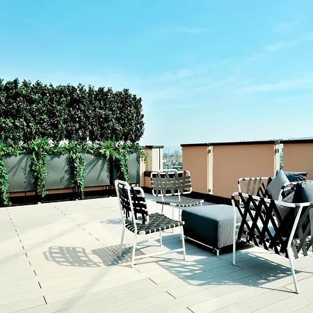 Centro San Babila - Central Tower Apartment W Ter