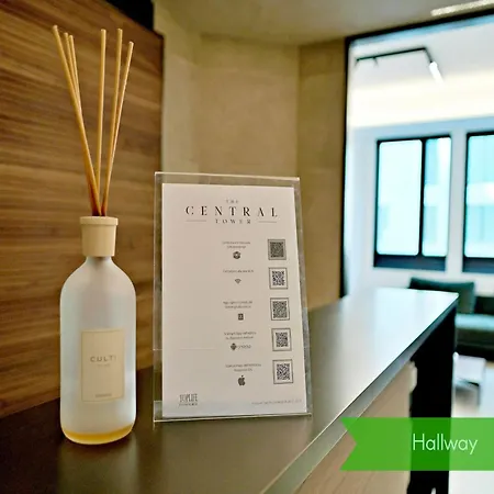 Centro San Babila - Central Tower Apartment W Ter Milan